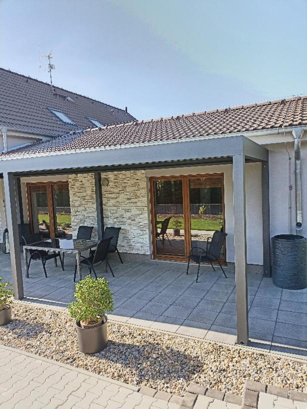 Ubytování U Vrbičky - blízko Prahy Unhošť Exterior foto